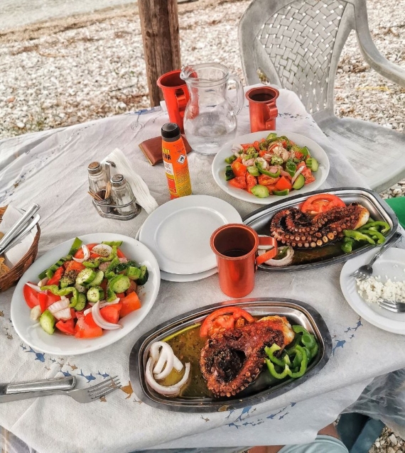 Jídlo v řeckém stylu